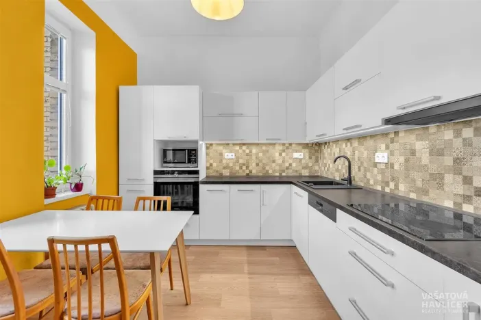 Prodej bytu 3+1, Hradec Králové, Škroupova, 80 m2