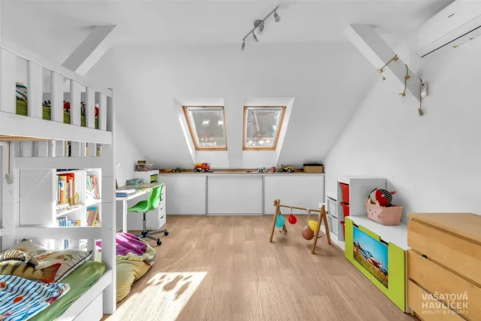Prodej bytu 3+1, Hradec Králové, Škroupova, 80 m2