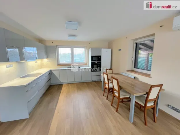 Prodej rodinného domu, Kunovice, Luční, 100 m2