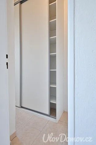 Prodej bytu 2+kk, Praha - Libeň, Nad Kolčavkou, 39 m2