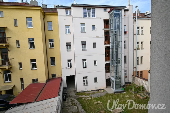 Prodej bytu 2+kk, Praha - Libeň, Nad Kolčavkou, 39 m2