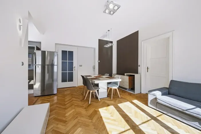 Pronájem bytu 3+kk, Praha - Holešovice, Tusarova, 95 m2