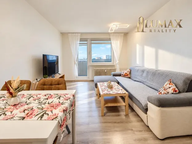 Prodej bytu 2+1, Kladno, Unhošťská, 52 m2
