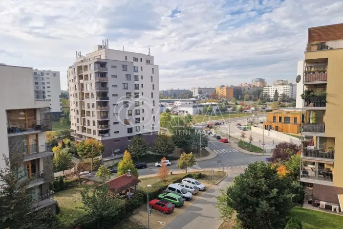 Prodej bytu 2+kk, Praha - Hrdlořezy, Nad Smetankou, 70 m2