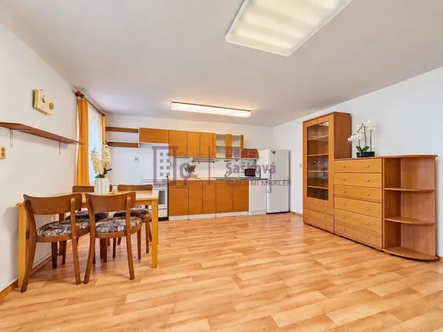 Pronájem rodinného domu, Jindřichův Hradec - Jindřichův Hradec III, Pod Vrchy, 87 m2