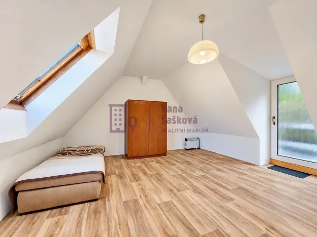 Pronájem rodinného domu, Jindřichův Hradec - Jindřichův Hradec III, Pod Vrchy, 87 m2