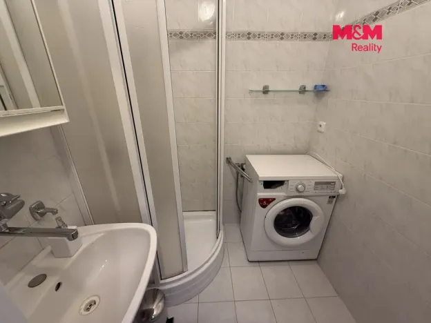 Pronájem bytu 2+1, Praha - Záběhlice, Jabloňová, 52 m2