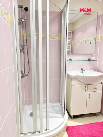 Pronájem bytu 2+1, Krnov - Pod Cvilínem, SPC G, 55 m2