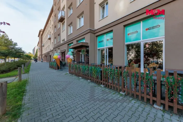 Pronájem obchodního prostoru, Plzeň - Východní Předměstí, Koterovská, 128 m2