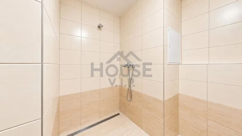 Prodej bytu 1+kk, Vestec, U Hrubých, 54 m2