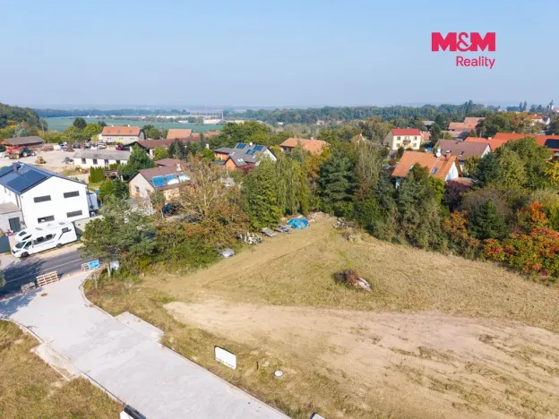 Prodej pozemku pro bydlení, Dobřenice, 823 m2