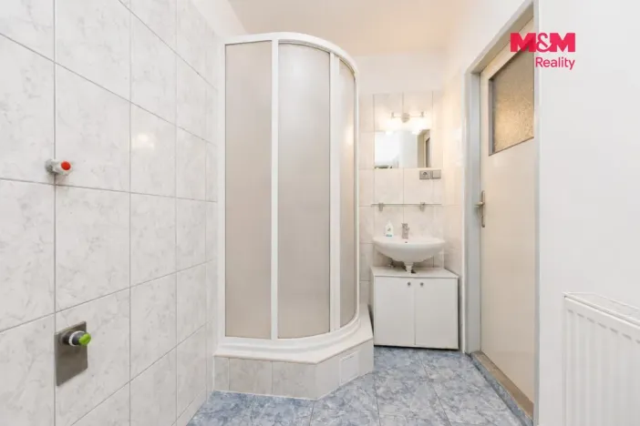 Prodej rodinného domu, Rychnov nad Kněžnou - Lokot, 150 m2