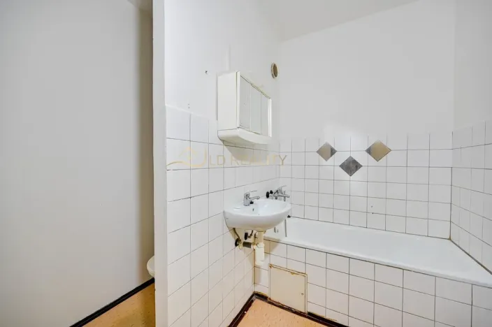 Prodej bytu 2+1, Olomouc - Nové Sady, Fischerova, 44 m2