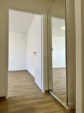Pronájem bytu 2+1, Praha - Záběhlice, Střimelická, 56 m2