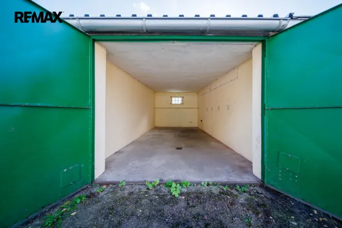 Prodej garáže, Karlovy Vary, 20 m2