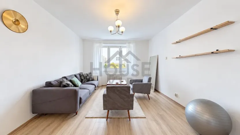 Prodej bytu 3+1, Praha, Postupická, 64 m2