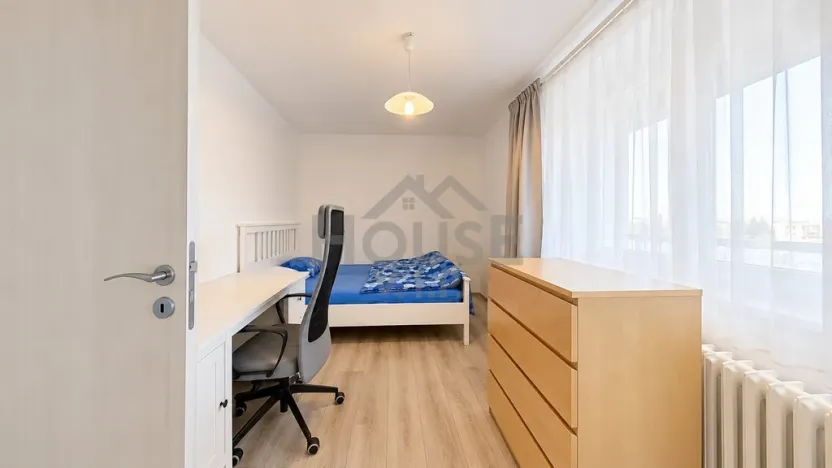 Prodej bytu 3+1, Praha, Postupická, 64 m2