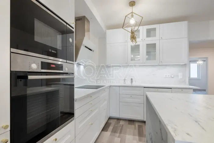 Pronájem bytu 3+kk, Praha - Vysočany, Strnadových, 83 m2