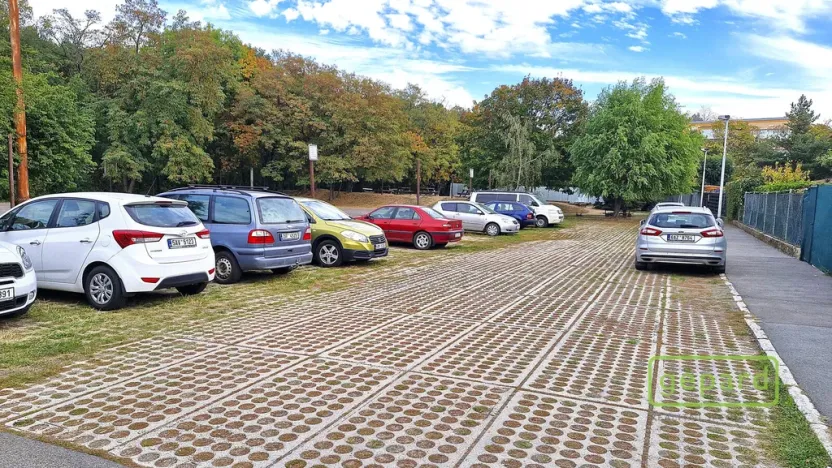 Pronájem bytu 3+kk, Praha - Kobylisy, Hovorčovická, 76 m2