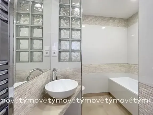 Pronájem bytu 1+1, Heřmanův Městec, V Lukách, 35 m2