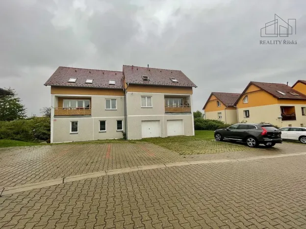 Pronájem bytu 1+1, Dobřejovice, Sportovní, 46 m2