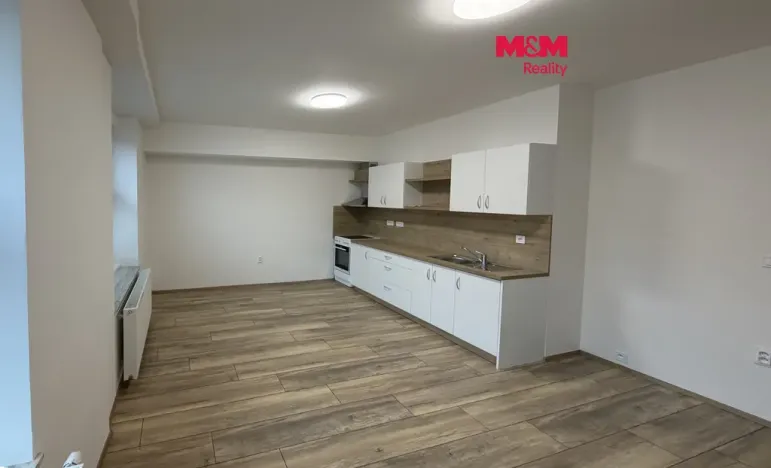 Pronájem bytu 2+kk, Ústí nad Orlicí - Hylváty, Třebovská, 47 m2