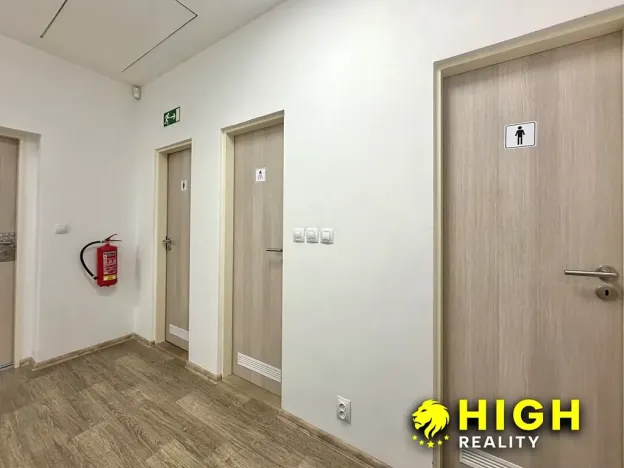 Pronájem kanceláře, Nýřany, Hřbitovní, 36 m2