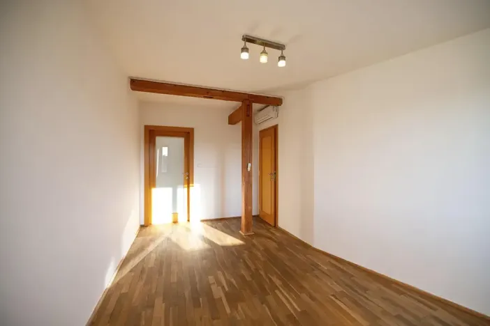 Prodej bytu 2+kk, Brno, Vrchlického sad, 86 m2