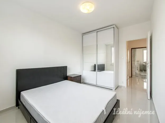 Pronájem bytu 3+kk, Praha - Písnice, Na okruhu, 79 m2