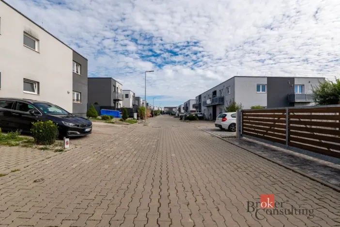Prodej bytu 2+kk, Vochov, 55 m2
