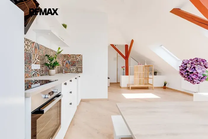 Prodej rodinného domu, Praha - Malešice, Bakalářská, 207 m2