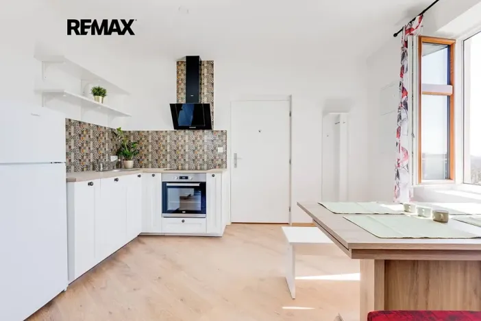 Prodej rodinného domu, Praha - Malešice, Bakalářská, 207 m2