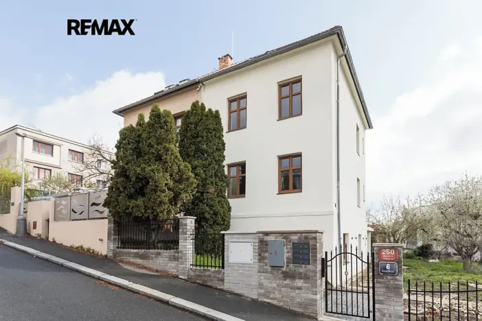 Prodej rodinného domu, Praha - Malešice, Bakalářská, 207 m2