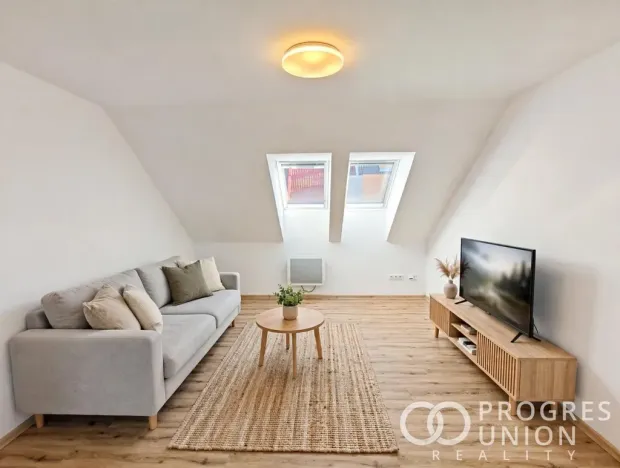 Pronájem bytu 2+kk, Kroměříž, Slovanské náměstí, 55 m2