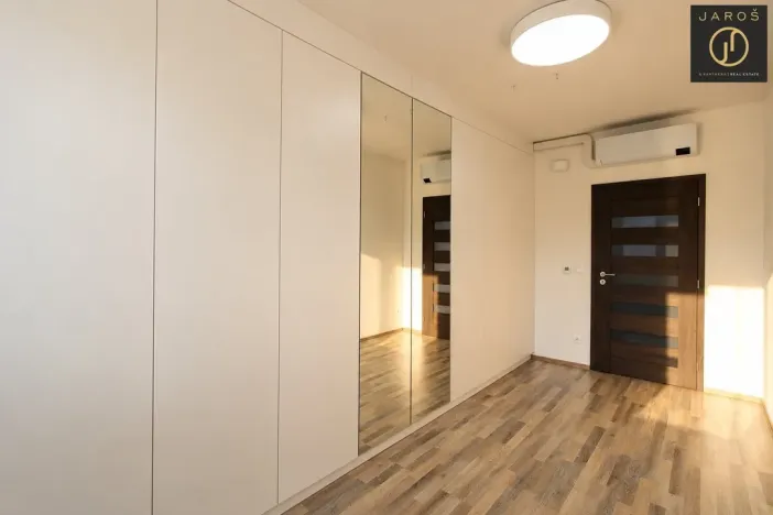 Pronájem bytu 3+kk, Praha, Sicherova, 71 m2