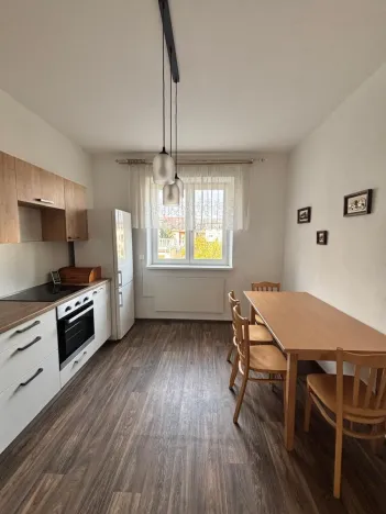 Pronájem bytu 1+1, Pardubice - Zelené Předměstí, Svobody, 41 m2