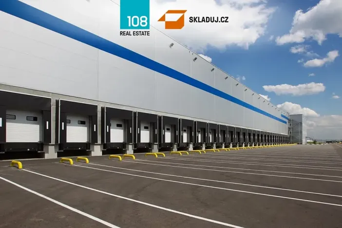 Pronájem skladu, Uničov, 26430 m2