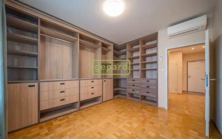 Prodej bytu 3+kk, Praha, Učňovská, 90 m2