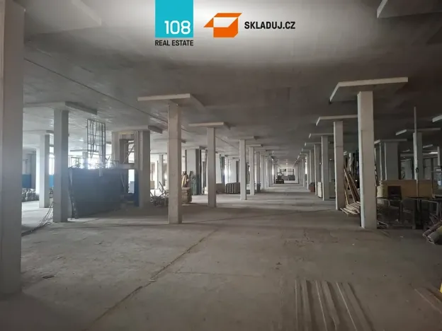 Pronájem skladu, Praha - Smíchov, Křížová, 6000 m2