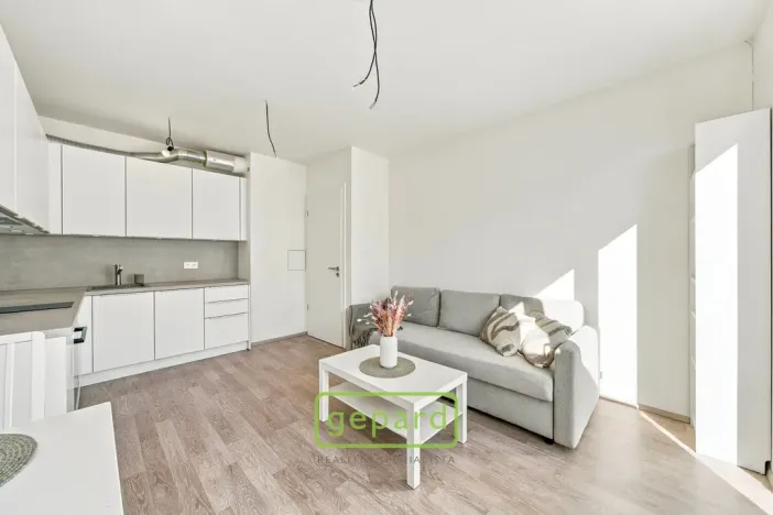 Prodej bytu 2+kk, Unhošť, Karla Čapka, 35 m2