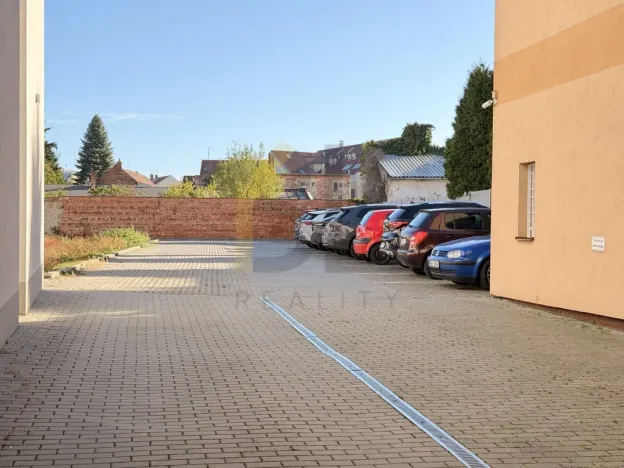 Pronájem kanceláře, Hodonín, Národní třída, 34 m2