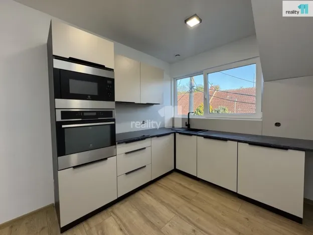 Pronájem bytu 3+kk, Sobotovice, 53 m2