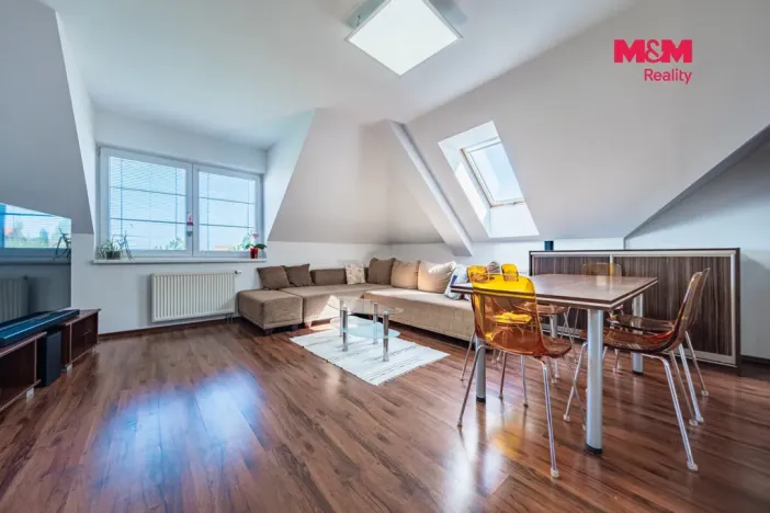 Prodej bytu 3+kk, Holubice - Kozinec, Lipová, 86 m2