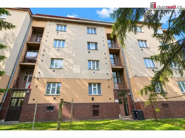 Pronájem bytu 2+kk, Praha - Žižkov, Jeseniova, 50 m2