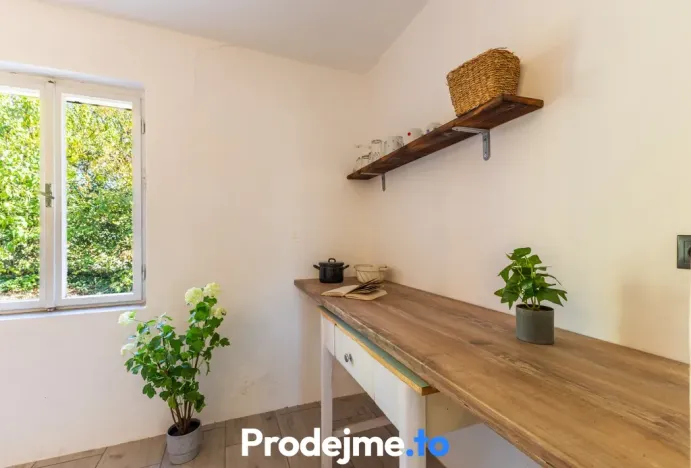 Prodej zahrady, Znojmo, 1922 m2