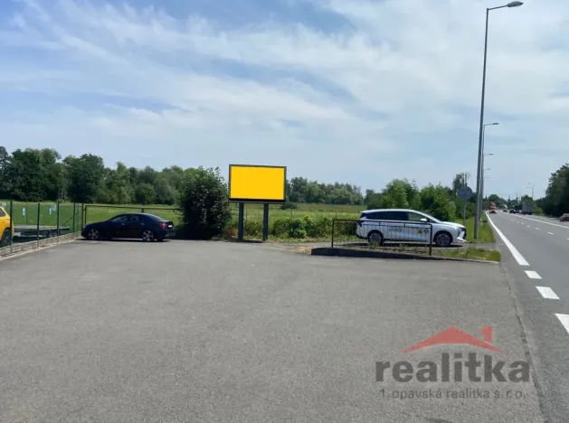 Prodej komerčního pozemku, Opava - Komárov, Ostravská, 10900 m2