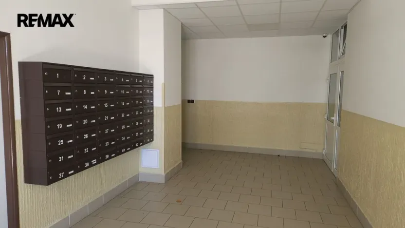 Prodej bytu 1+kk, Jindřichův Hradec - Otín, 20 m2
