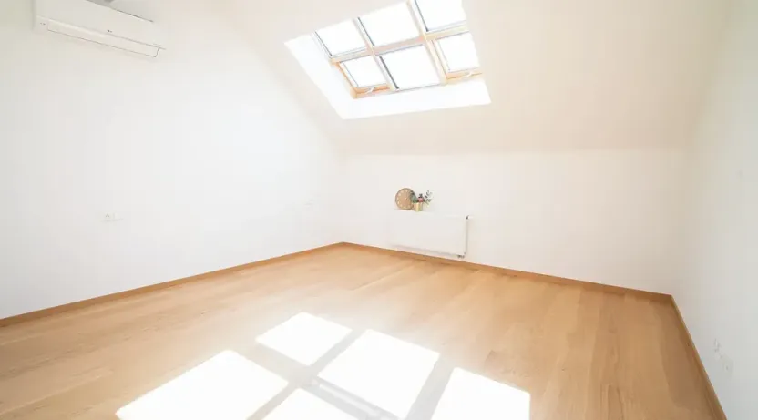 Pronájem bytu 1+1, Praha - Žižkov, Jeronýmova, 46 m2