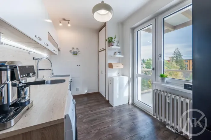 Prodej bytu 2+1, Ostrava - Poruba, Liptaňské náměstí, 54 m2