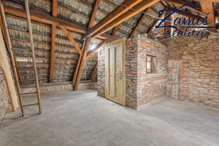 Prodej rodinného domu, Kamenné Žehrovice, V Haldách, 93 m2